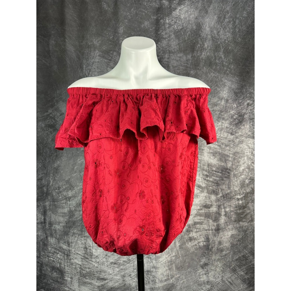 Rock & Roll Cowgirl Top Womens Small Red Eyelet Off Shoulder Bubble Hem Western
